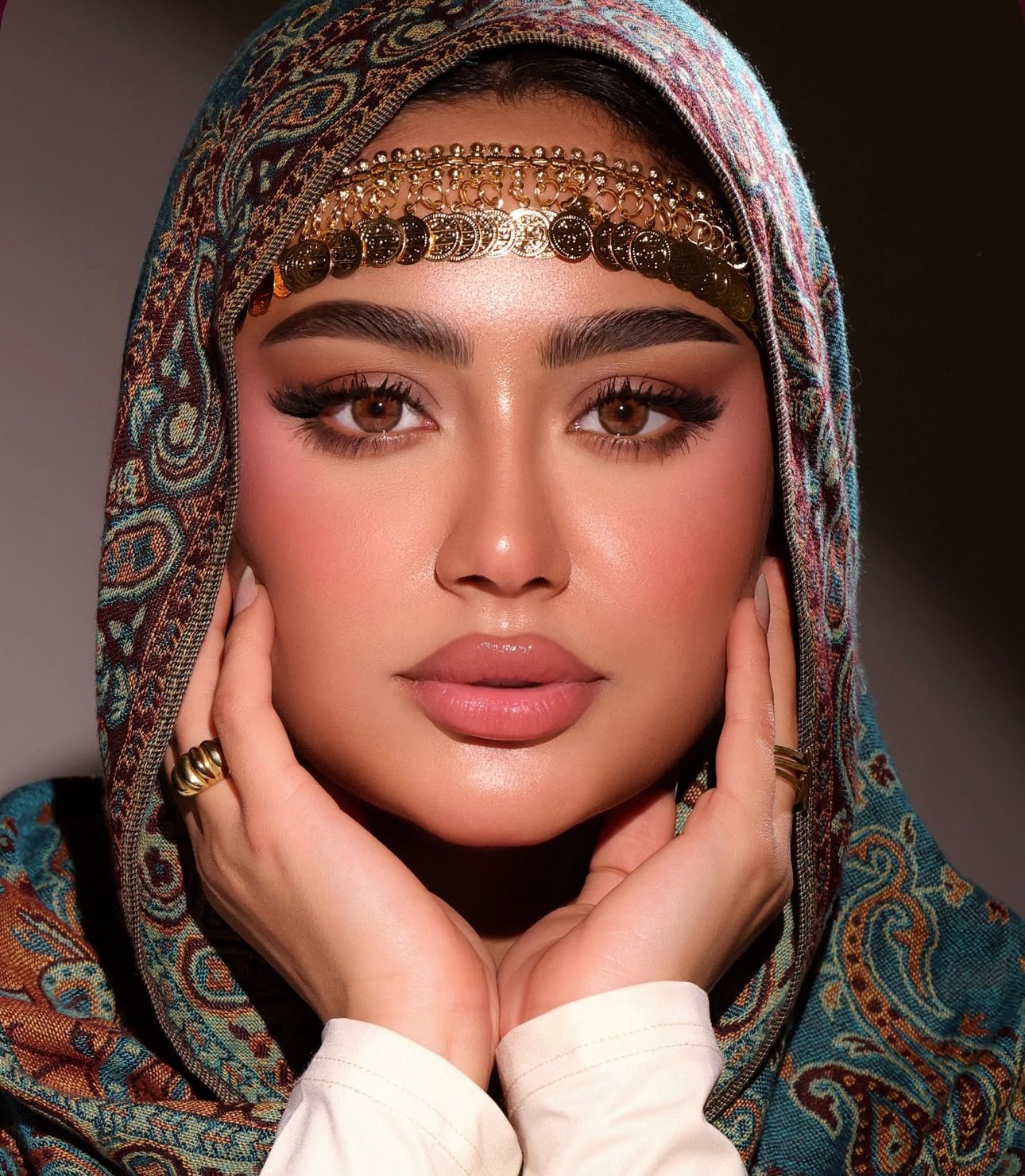 Cleopatra hazel